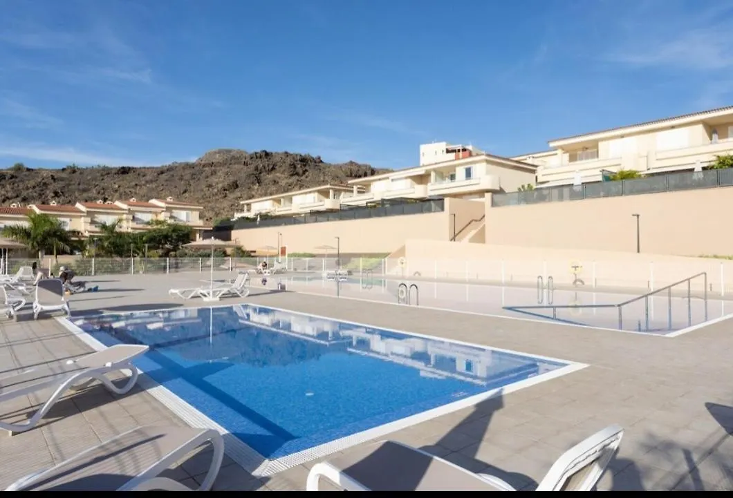 Los Gigantes,Luxury Aircon, Views And Pools Apartmán